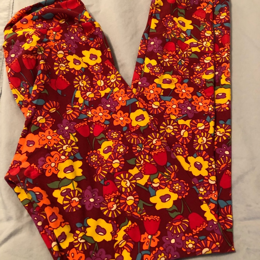 Lularoe - Picture 2 of 8